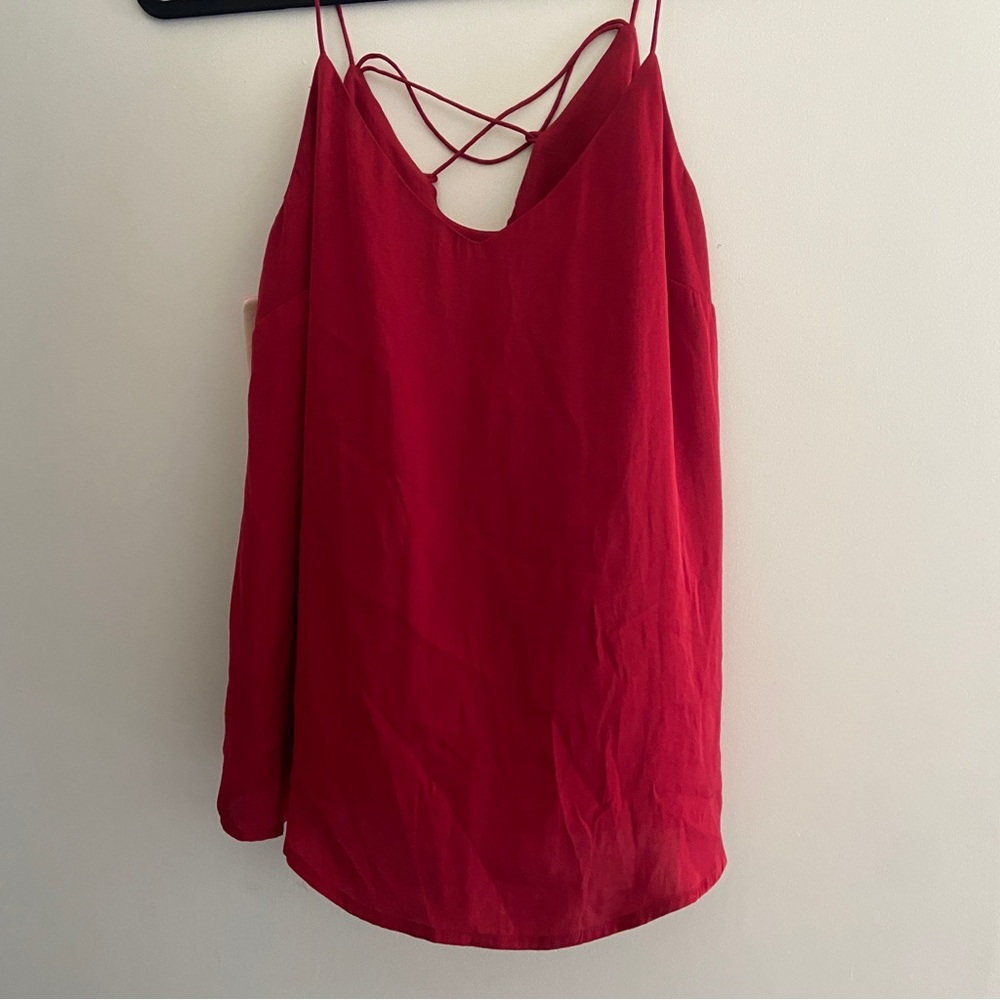 NWT Vince Camuto Elegant Red Tie Back Camisole Top